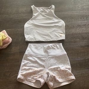 BB set gold and white top size L shorts size M